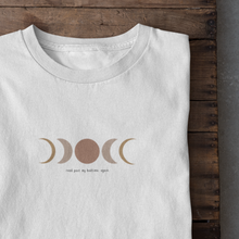 Lade das Bild in den Galerie-Viewer, Bedtime - Classic Organic T-Shirt
